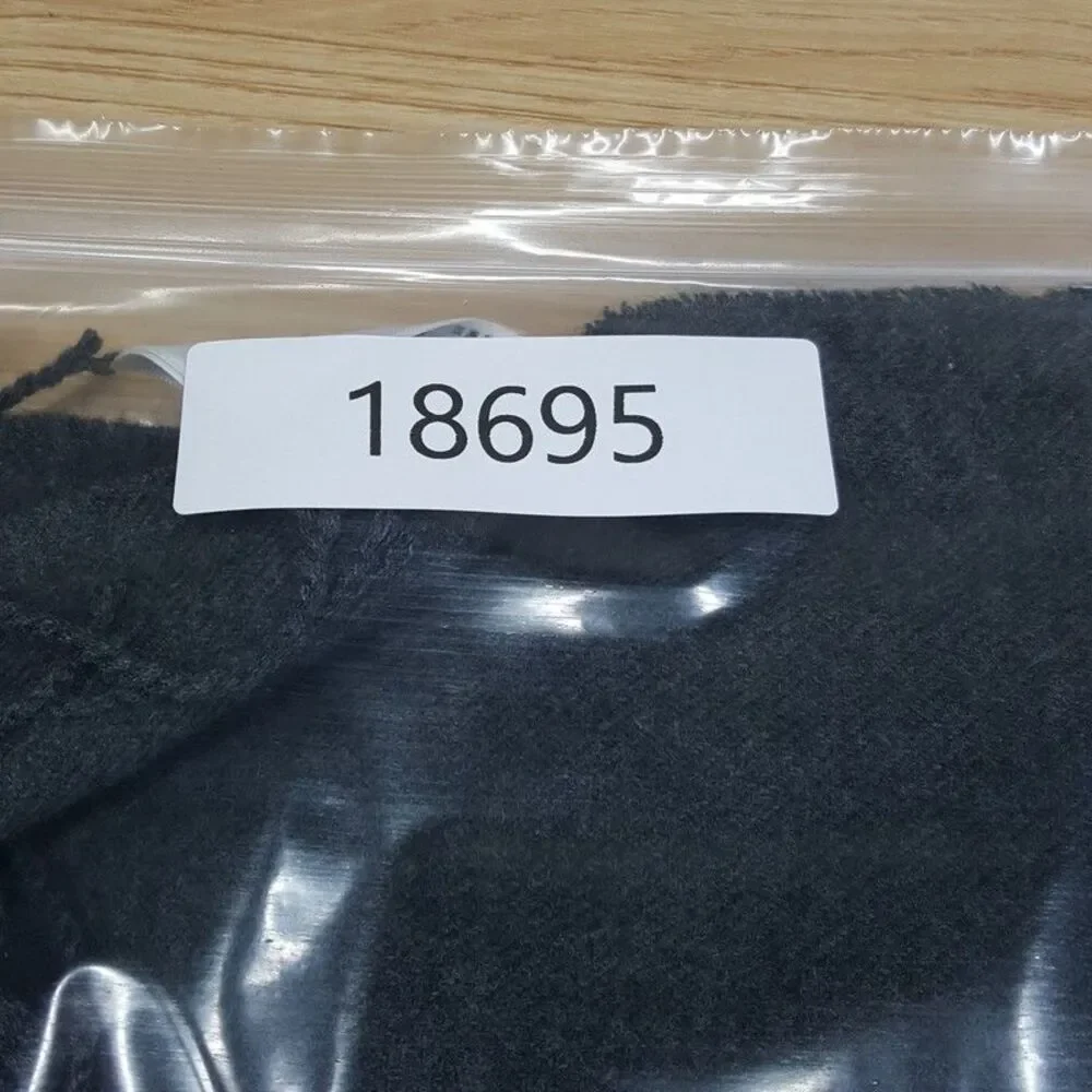 CLUB ROOM Mens Scarf Beanie Hat Set Charcoal Gray Fringe Rectangle